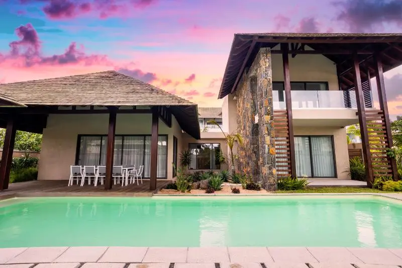 هتل Mythic Suites & Villas
