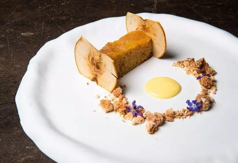 Paragon 700 Boutique Hotel & Spa