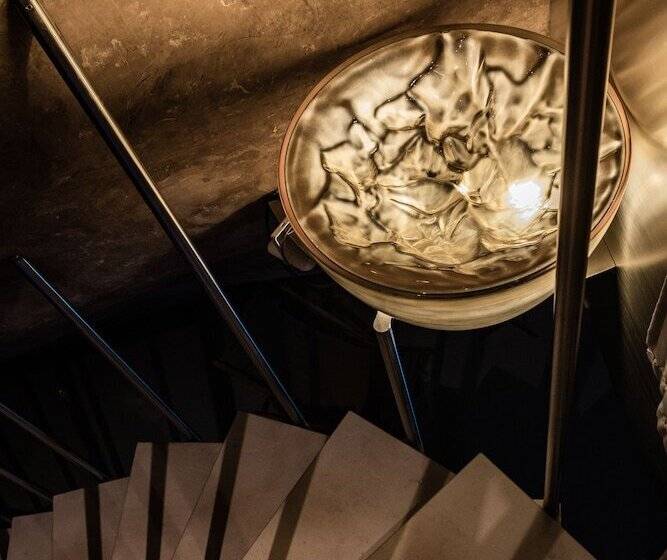 Paragon 700 Boutique Hotel & Spa