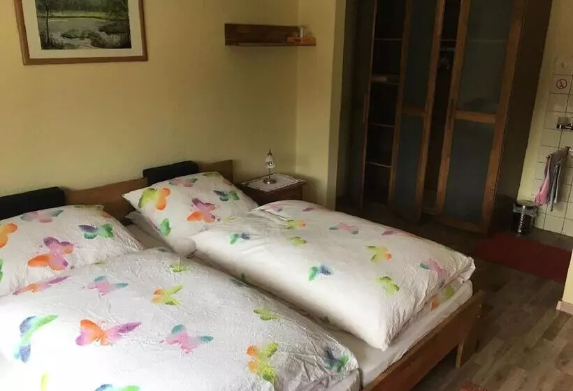 ペンション Gästehaus Erna Meier