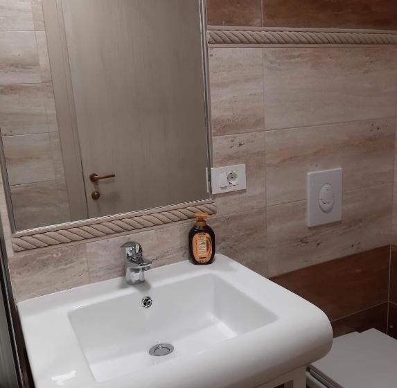 پانسیون Vila Confort