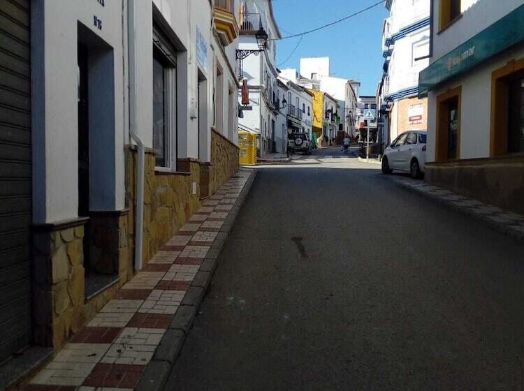 Apartamentos Virgen De Villaverde