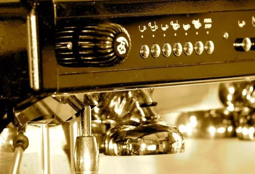 Artesano Hotel Cafe