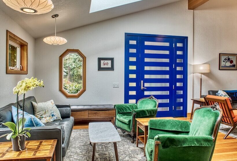 تختخواب و صبحانه Sehome Garden Inn