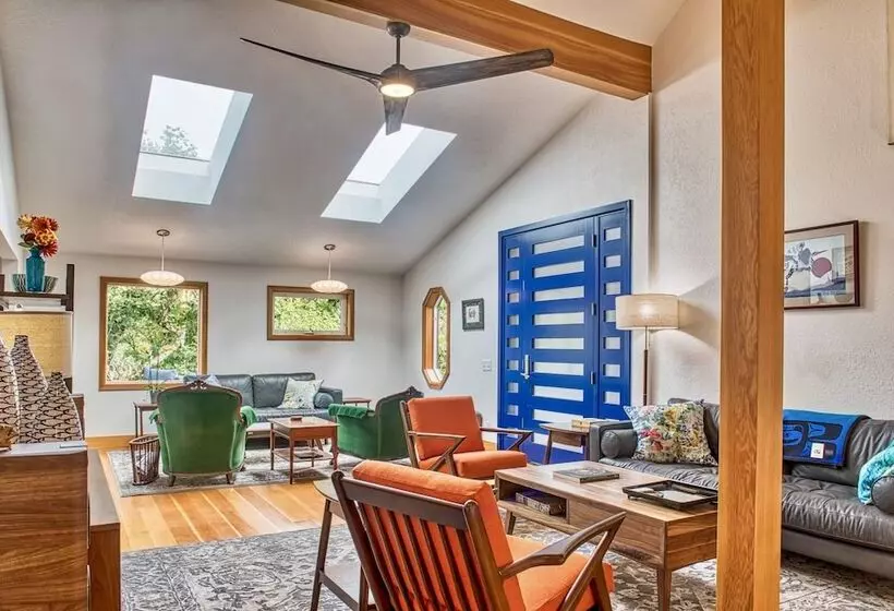 ベッドアンドブレックファースト Sehome Garden Inn