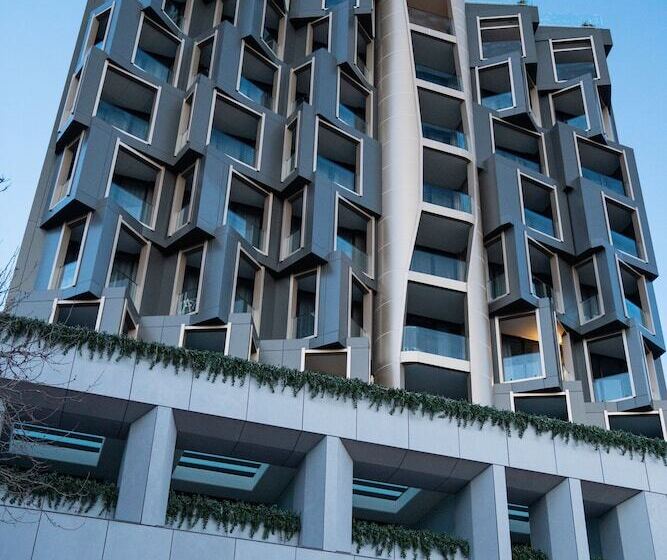 בית מלון כפרי Crowne Plaza Sydney Burwood, An Ihg