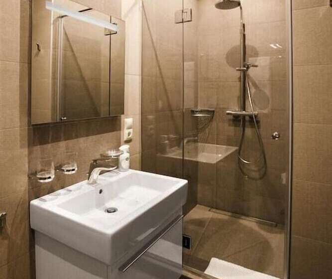 בית מלון כפרי Simple