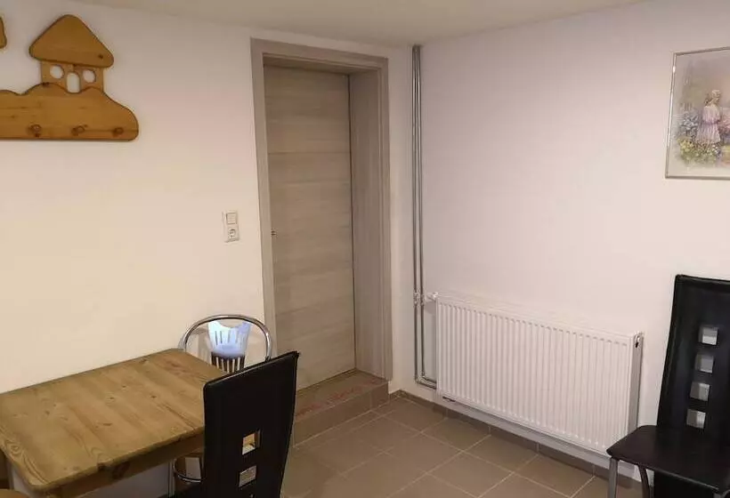 ペンション Gästezimmer Seedo