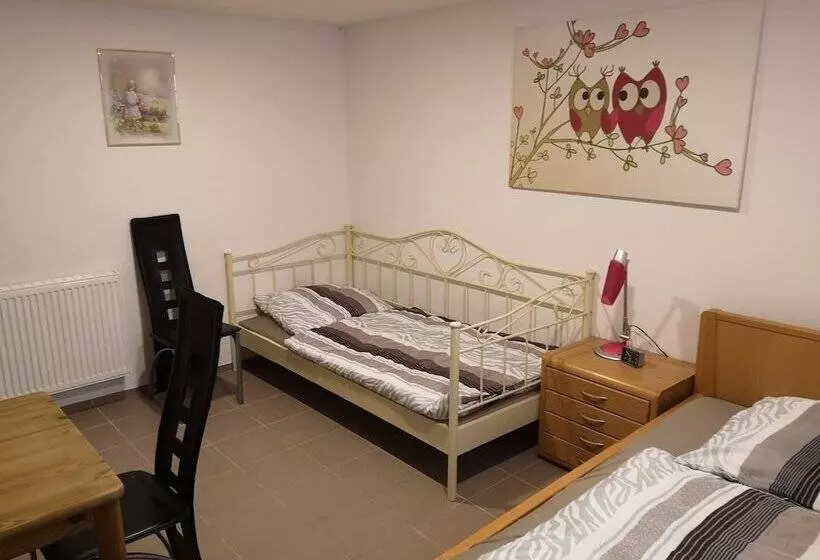 ペンション Gästezimmer Seedo