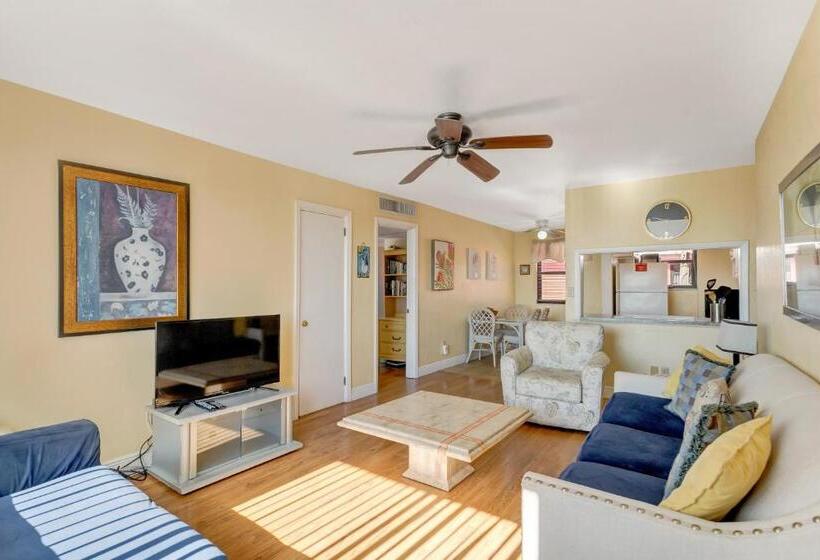 Gulf Winds Resort By Travel Resort Services