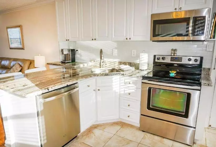 Gulf Winds Resort By Travel Resort Services