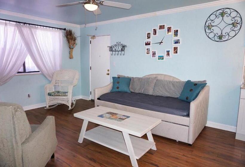 Gulf Winds Resort By Travel Resort Services