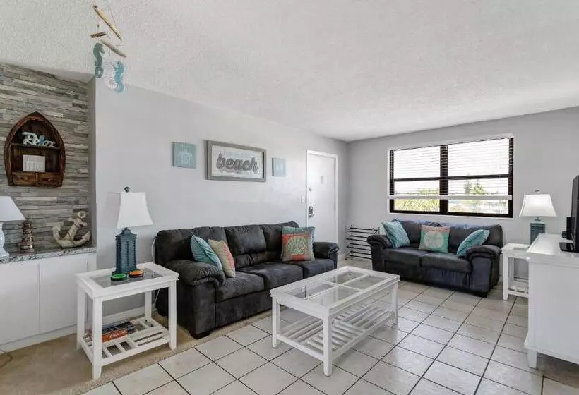 Gulf Winds Resort By Travel Resort Services