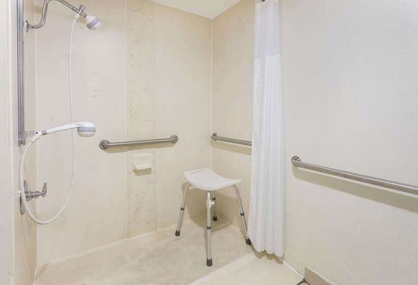 酒店 Baymont By Wyndham Orangeburg North