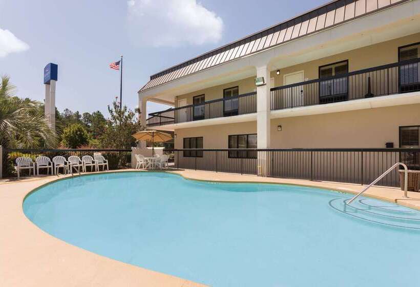 酒店 Baymont By Wyndham Orangeburg North