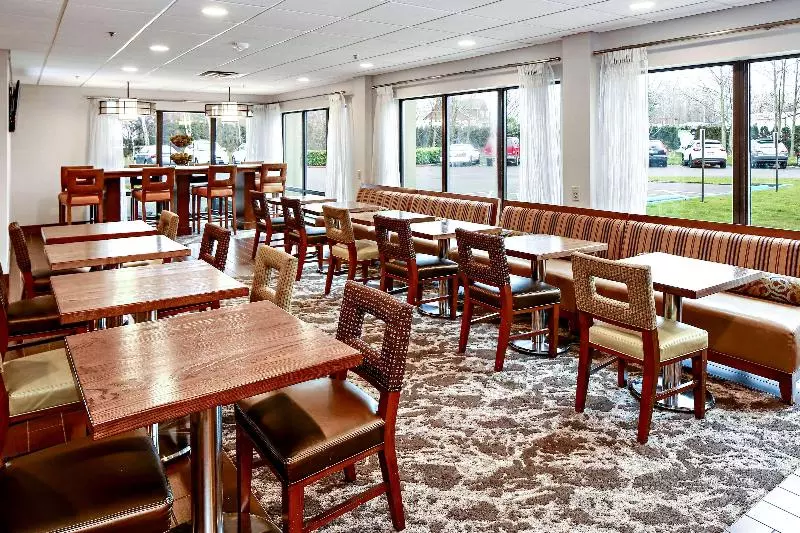 هتل Best Western Plus Bellingham