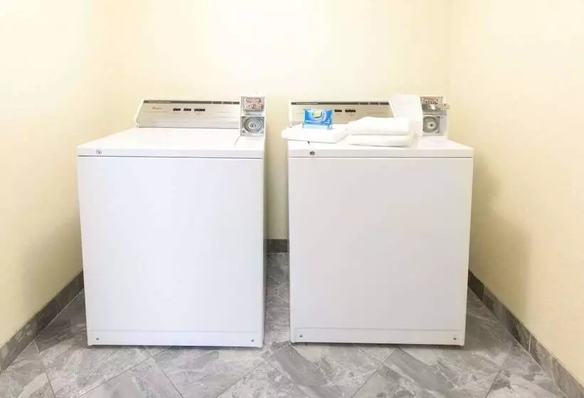 ホテル Days Inn By Wyndham Norman