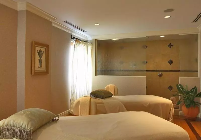 فندق Delamar Greenwich Harbor