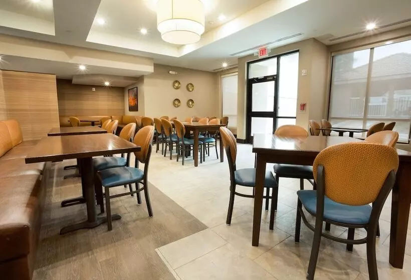 Hotelli Drury Inn & Suites Mcallen