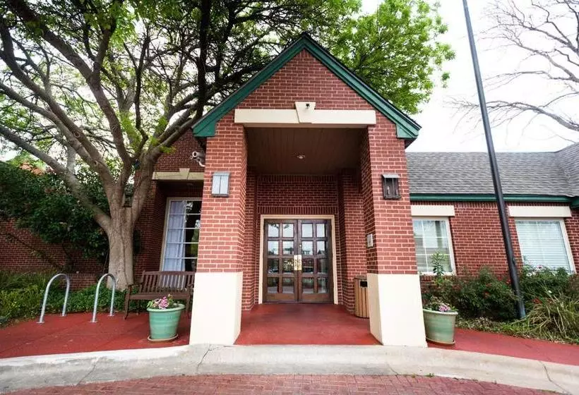 ホテル Habitat Suites