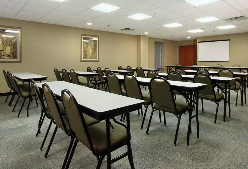 Hotelli Hampton Inn Ashtabula