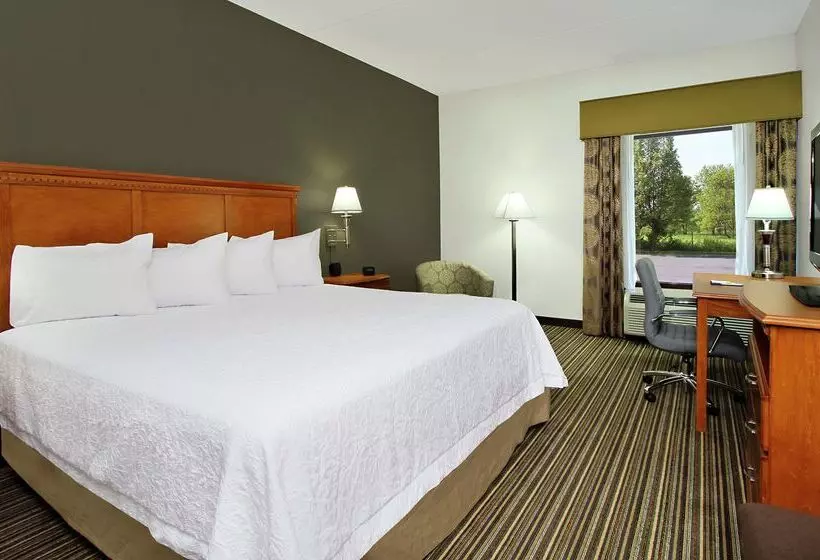 Hotelli Hampton Inn Ashtabula