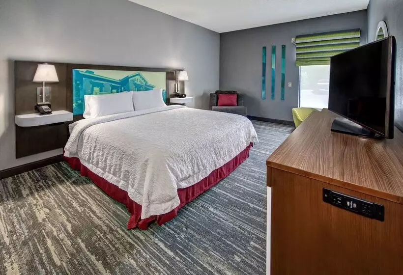Отель Hampton Inn Batesville