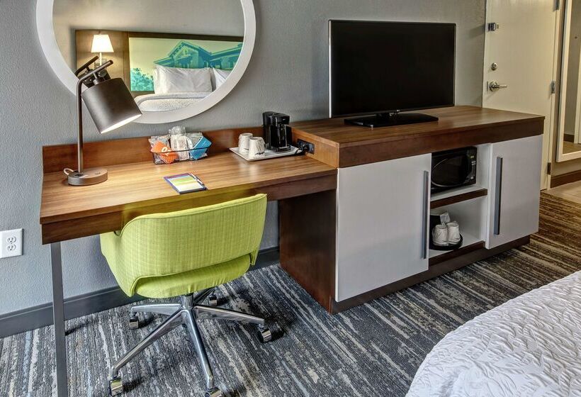 فندق Hampton Inn Batesville