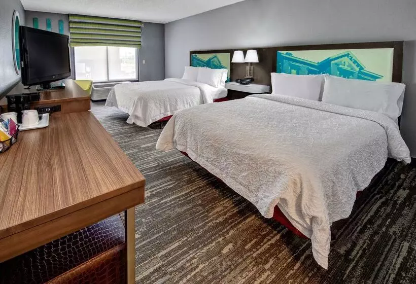 Отель Hampton Inn Batesville
