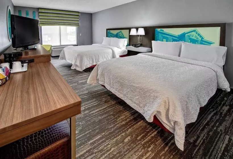 Отель Hampton Inn Batesville