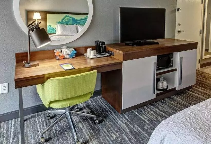 Отель Hampton Inn Batesville