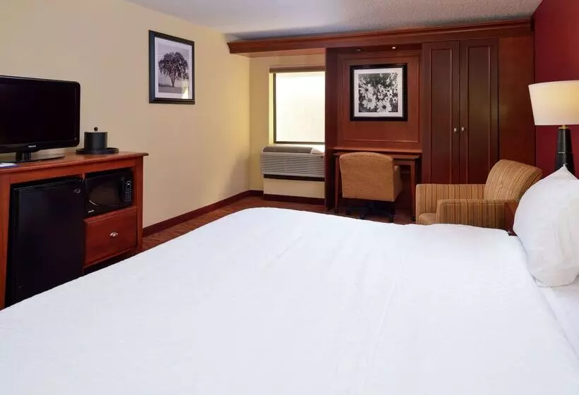 فندق Hampton Inn Columbus East