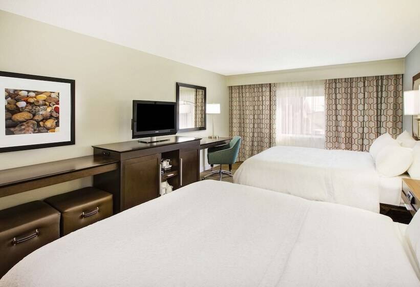 호텔 Hampton Inn Gaylord