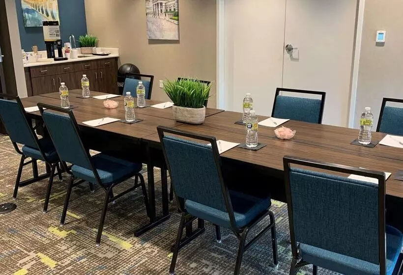 فندق Hampton Inn Harrisburgeast