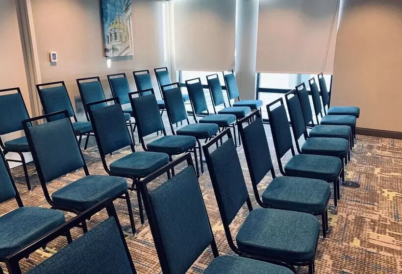 فندق Hampton Inn Harrisburgeast