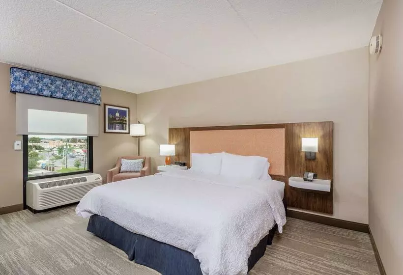 هتل Hampton Inn Harrisburgeast