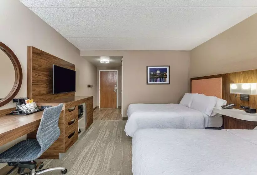 فندق Hampton Inn Harrisburgeast
