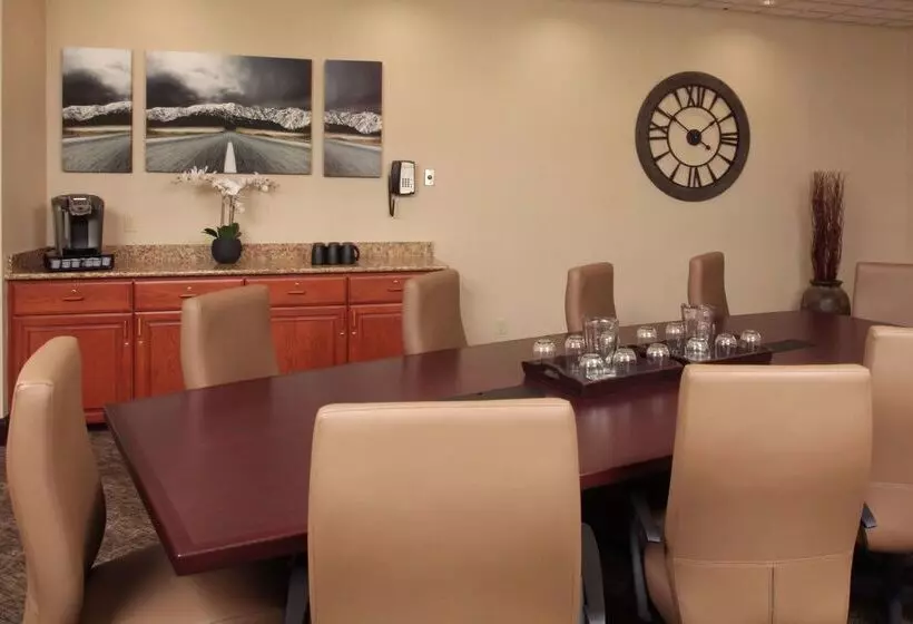 فندق Hampton Inn Kalispell