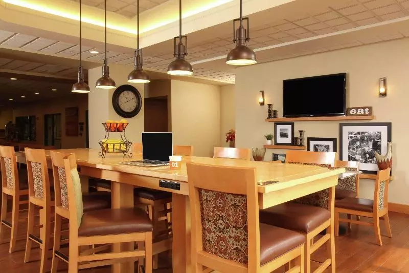 فندق Hampton Inn Kalispell
