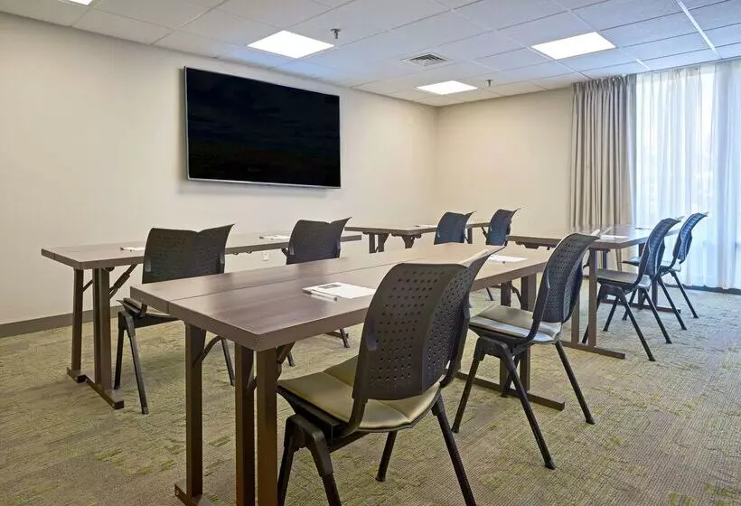 酒店 Hampton Inn Lancaster