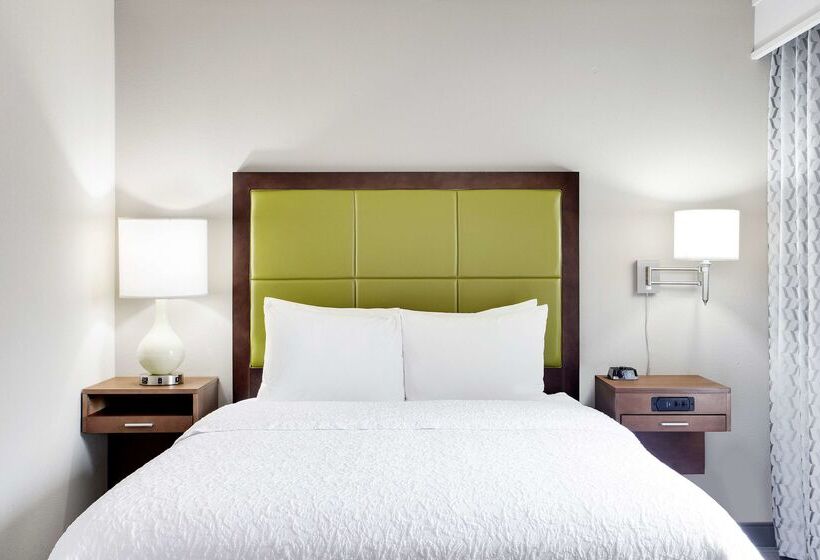 فندق Hampton Inn Lancaster