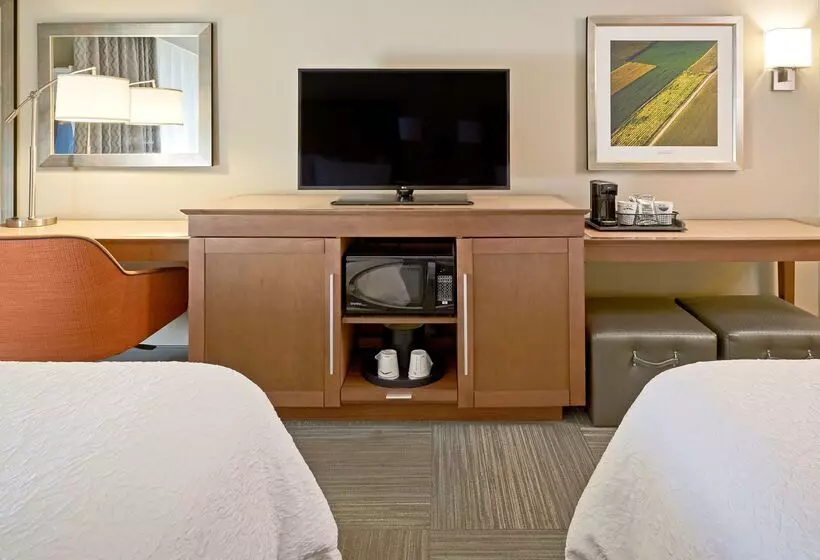 酒店 Hampton Inn Lancaster