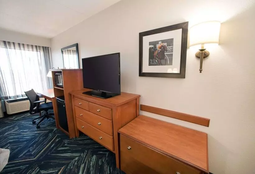 فندق Hampton Inn Louisville North/clarksville
