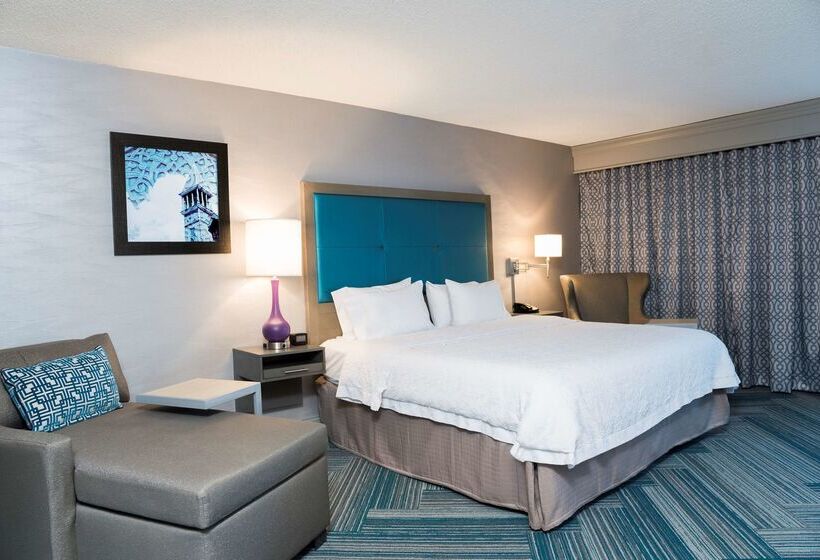 בית מלון כפרי Hampton Inn Midland