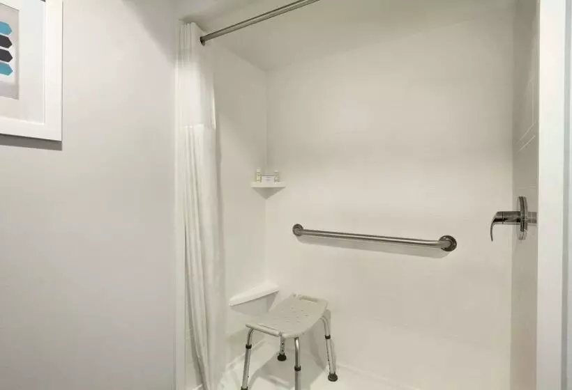 Отель Hampton Inn Clackamas