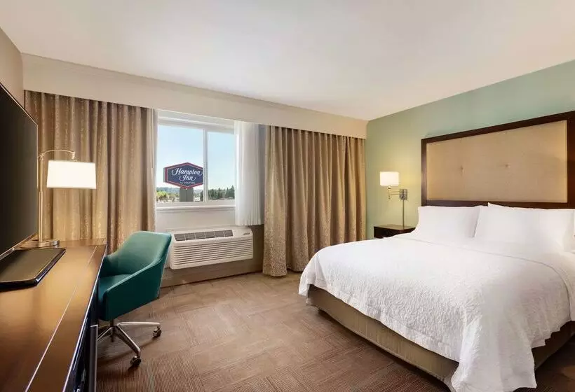 Отель Hampton Inn Clackamas
