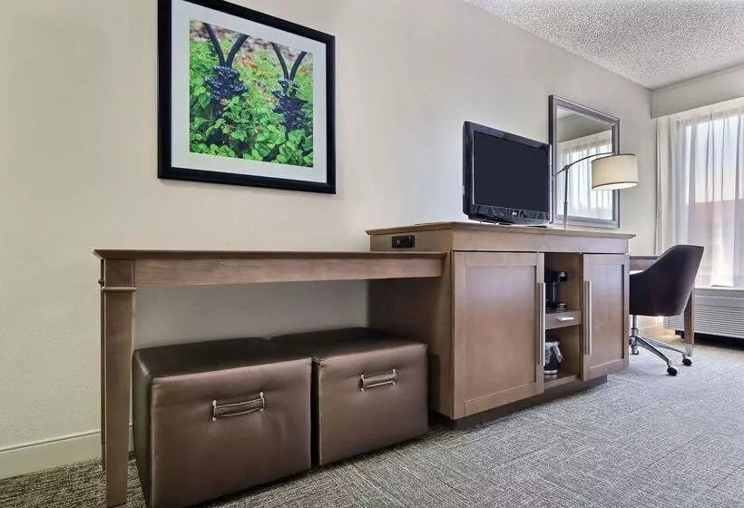 Отель Hampton Inn Savannah I 95/richmond Hill