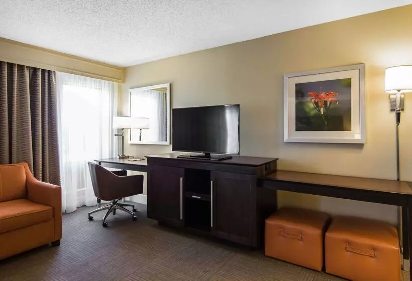 호텔 Hampton Inn South Hill