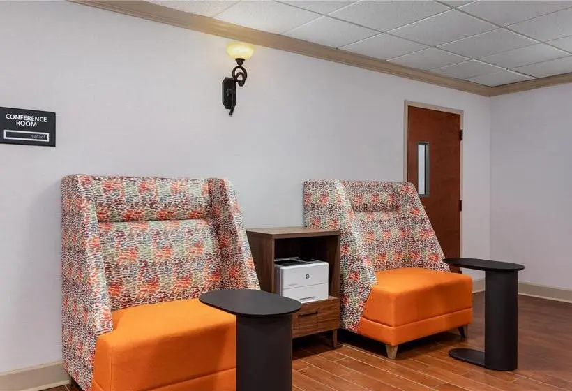 ホテル Hampton Inn South Hill