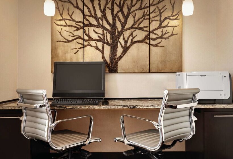 Szálloda Hampton Inn & Suites Ft. Waynenorth